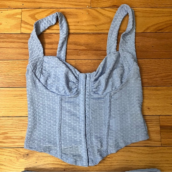 Light blue mini skirt and corset top set - Picture 5 of 10